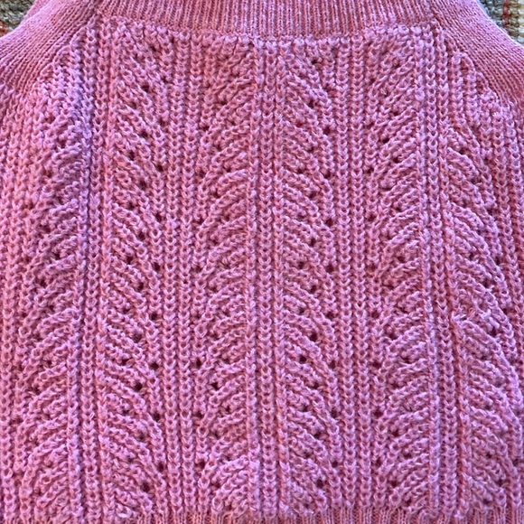 Lilly Pulitzer - Picture 2 of 4